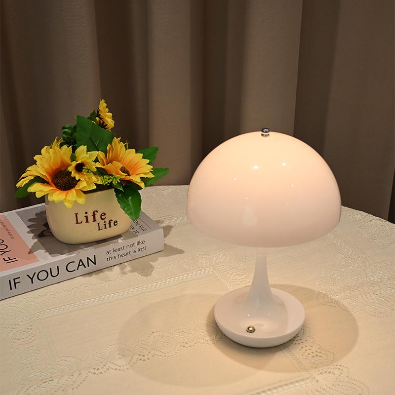 Nordic Cream Slim Waist Bedside Lamp - Rechargeable Touch Night Light with Girly Atmosphere