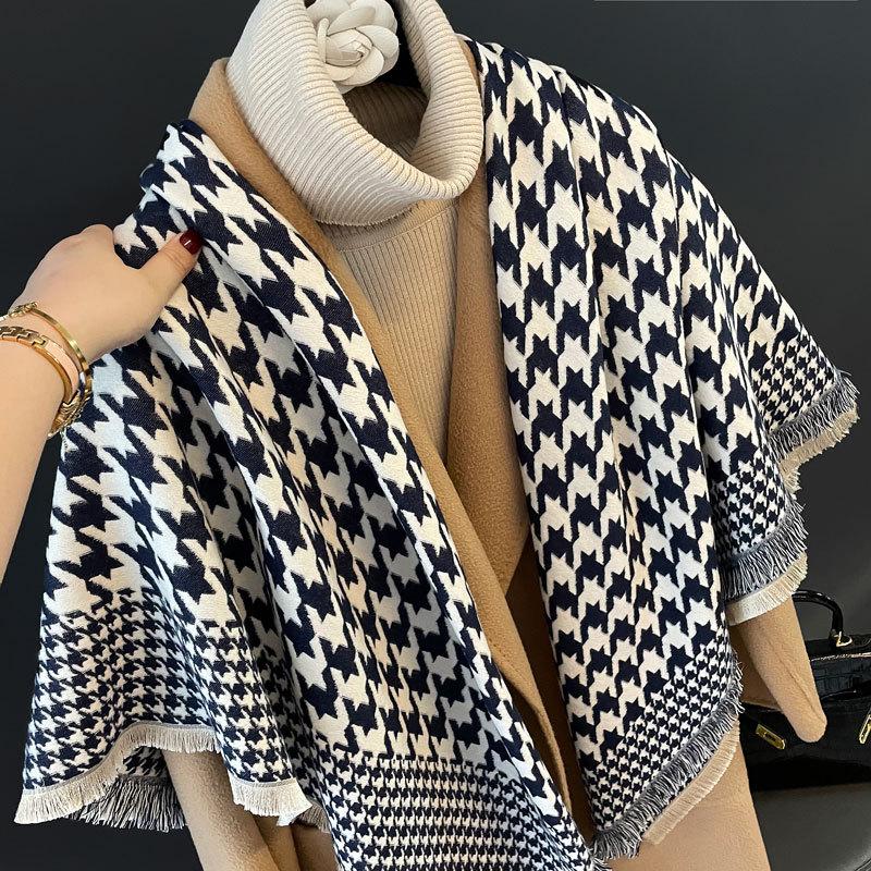 Autumn and winter new jacquard square scarf women's fashion high-end imitation cashmere shawl versatile thickened warm scarf