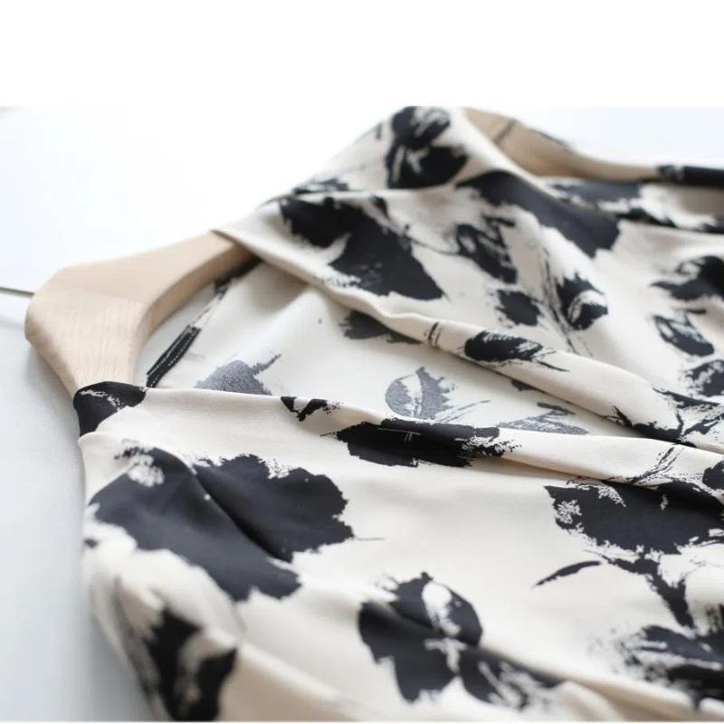 French Retro Ink Printed Satin Shirt Women Spring Autumn New Niche V-neck Long Sleeve Pullover Puff Sleeves Top M-3XL