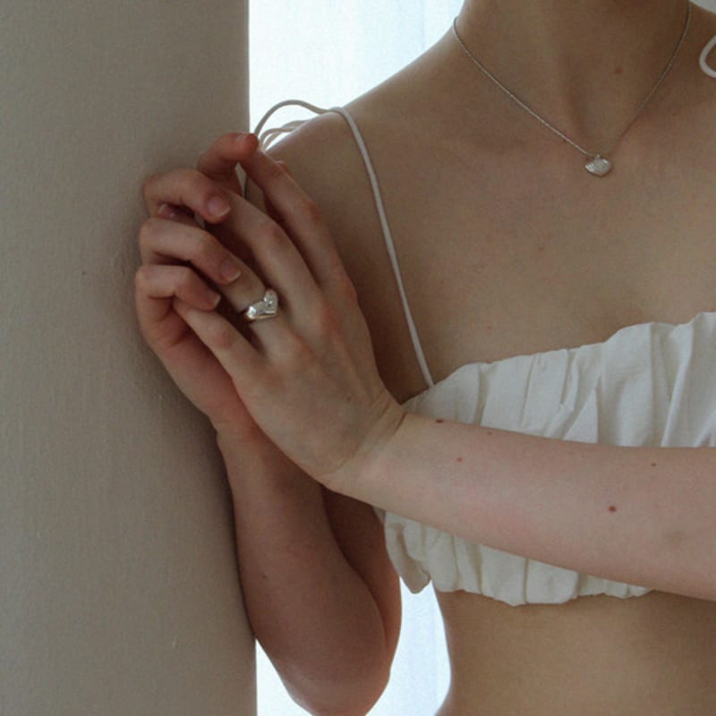 STUDIO LEIGH VOLUME HEART RING