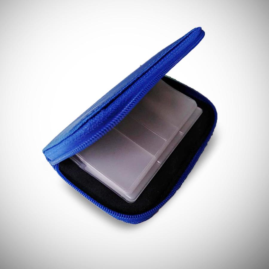 

Держатель для 22 карт памяти CF, SD и мобильных карт памяти с подарочным мешочком синий