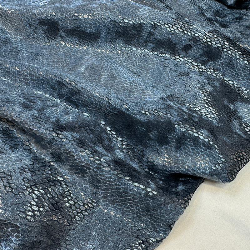 

100/300cm Shiny Snake Skin Pattern Stretch Fabric Diamond Velvet Fabric for Sewing Women Dress Cheongsam Costume DIY Materials 100x145cm