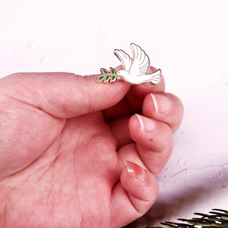 Barış Güvercini Zeytin Dalı Emaye Yaka İğnesi - Bayan Hayvan Baskılı Güvercin Rozeti - Eşsiz Yenilik Aksesuarları