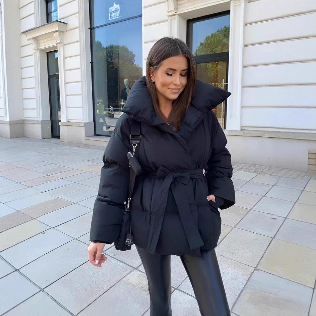 European and American women's clothing keeps warm and closes the waist, long sleeves tie the waist, solid color fashionable autumn and winter