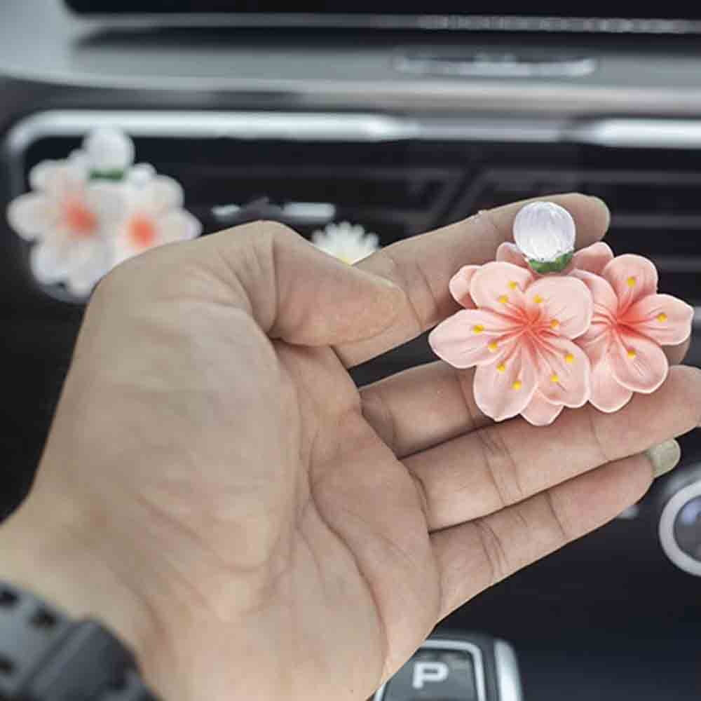 Peach Blossom Car Air Freshener Long-lasting Car Freshener Long-lasting Fragrance Flower Car Air Freshener Vent Clip for Women