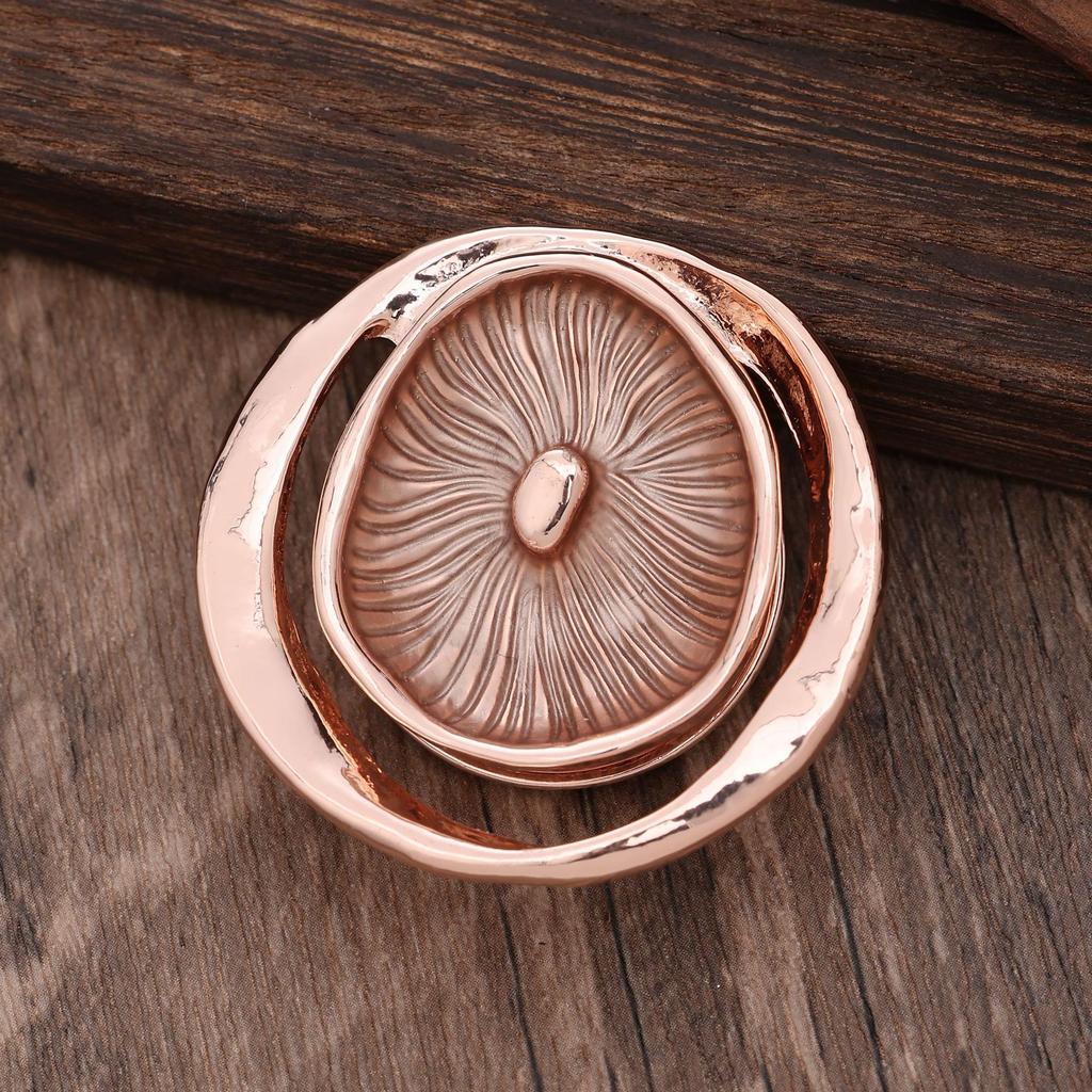 New round hollow enamel color lotus leaf magnetic suction brooch, high-end brooch for women out of the street party