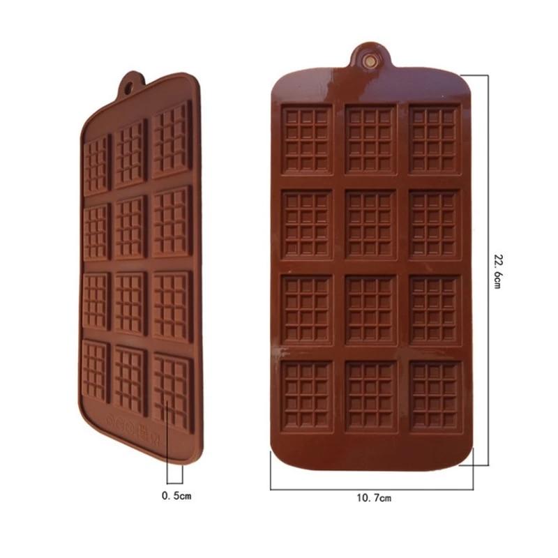Moule en Silicone 12 Cavités pour Chocolats Mini, Bonbons, Gelées, Glaçons 21x10 cm Offres Originales