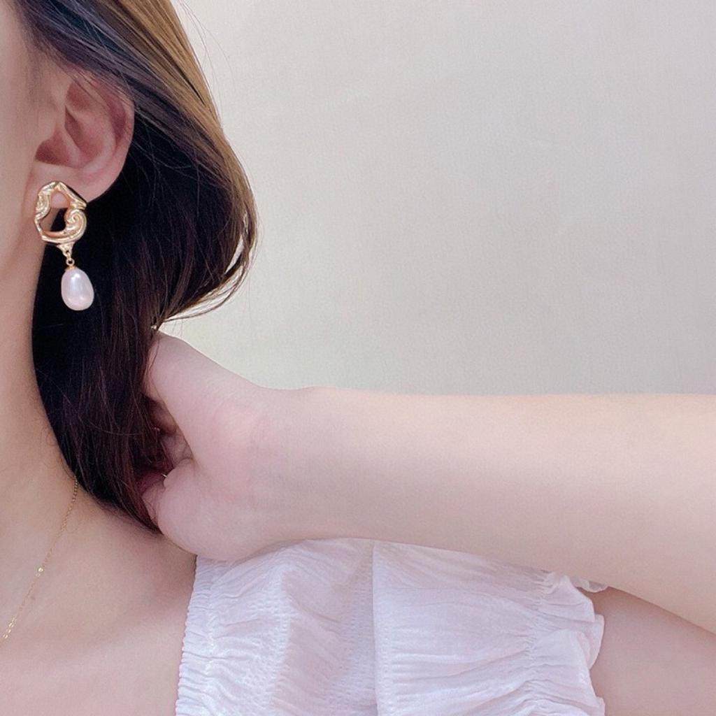 Water drop natural freshwater pearl stud earrings new ins French 14k gold injection retro lava stud earrings silver needle earrings women