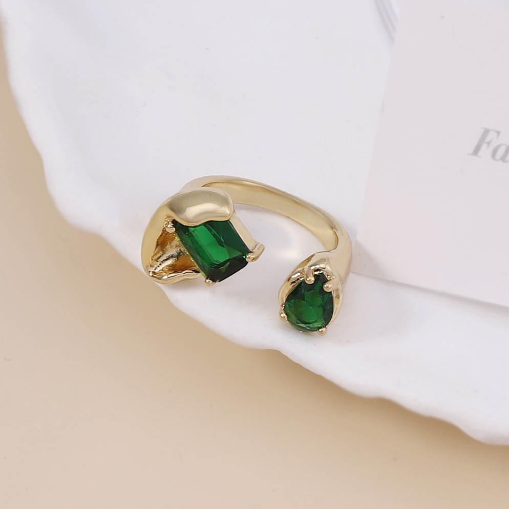 Luxury Atmospheric Emerald Alloy Open Row Diamond Geometric Women's Ring Versatile Simple Daily Wear Women