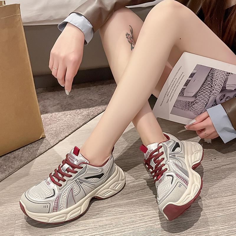 Internet celebrities with super fire platform dad shoes explosion increased 2025 new spring versatile niche casual sports shoes