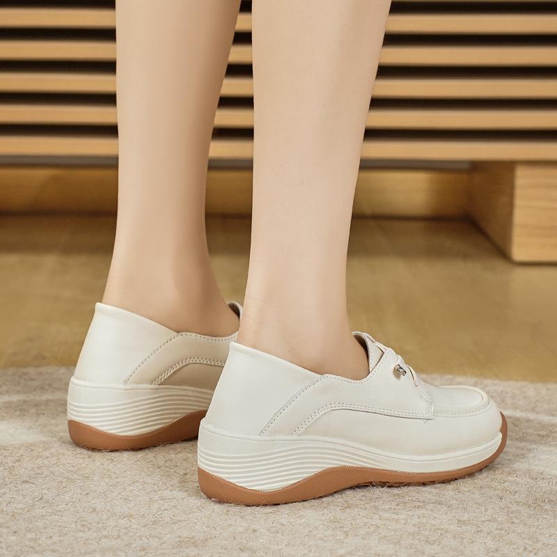 Summer new breathable hole shoes hollow soft sole wear-resistant casual mother shoes