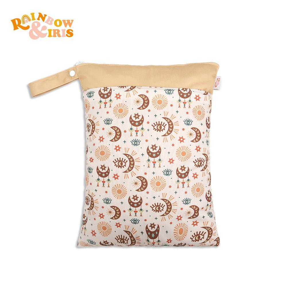 Waterproof Reusable Cloth Bag with Zipper Pocket and Handle - Fashionable Sun Burst Design, Suitable for Beaches, Swimming Pools, Gyms, Yoga