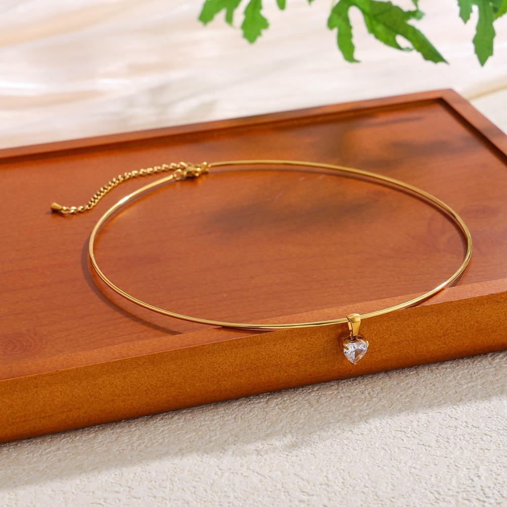 18K Gold PVD Plated Geometric Circular Collar Vintage Geometric Zircon Pendant Necklace Women Style 4