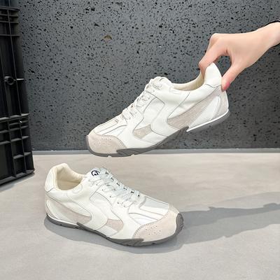 Damen Sommer neue runde Zehenpartie dicke Sohle dünne atmungsaktive bequeme lässige Sportschuhe aus Leder-Mesh