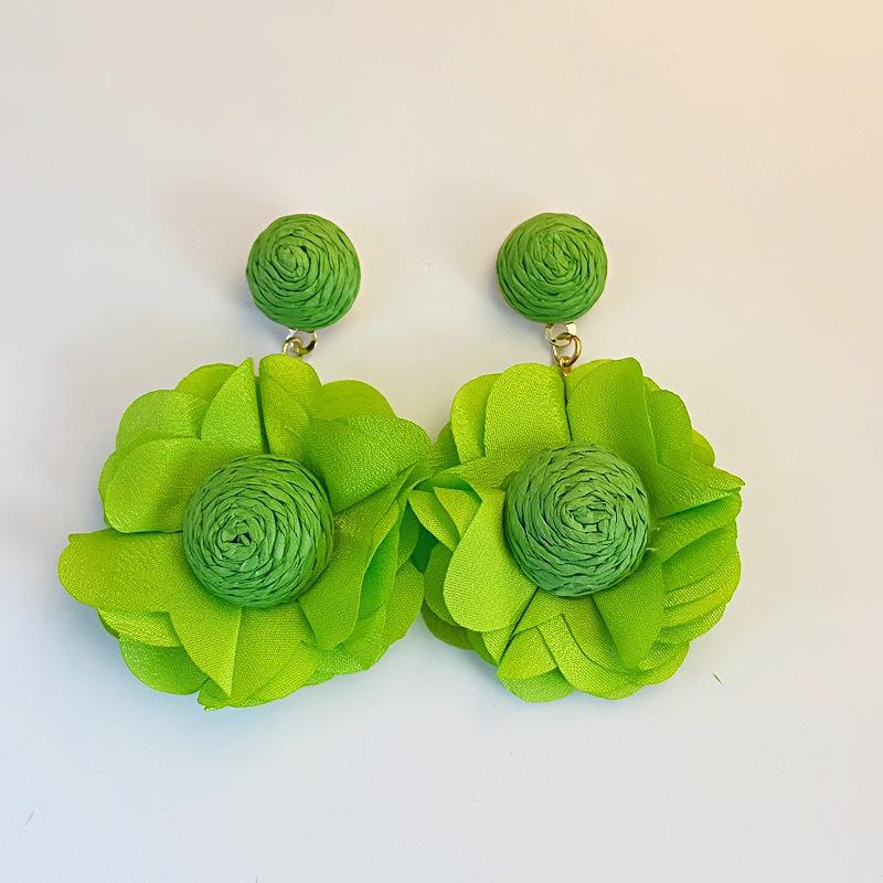 

Chic Mesh Flower Earrings
