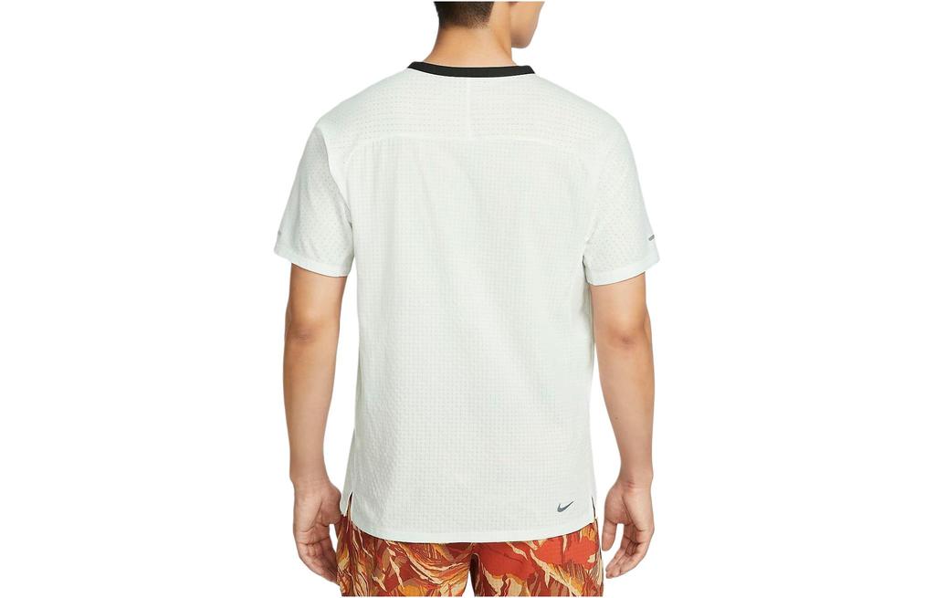 Nike Running T Shirt Men's Mountain Peak White DV9306-121