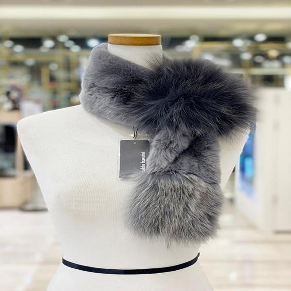 MJ Arnaldobasini Rex Fox Belly-Fit Fur Muffler ABFM-20282