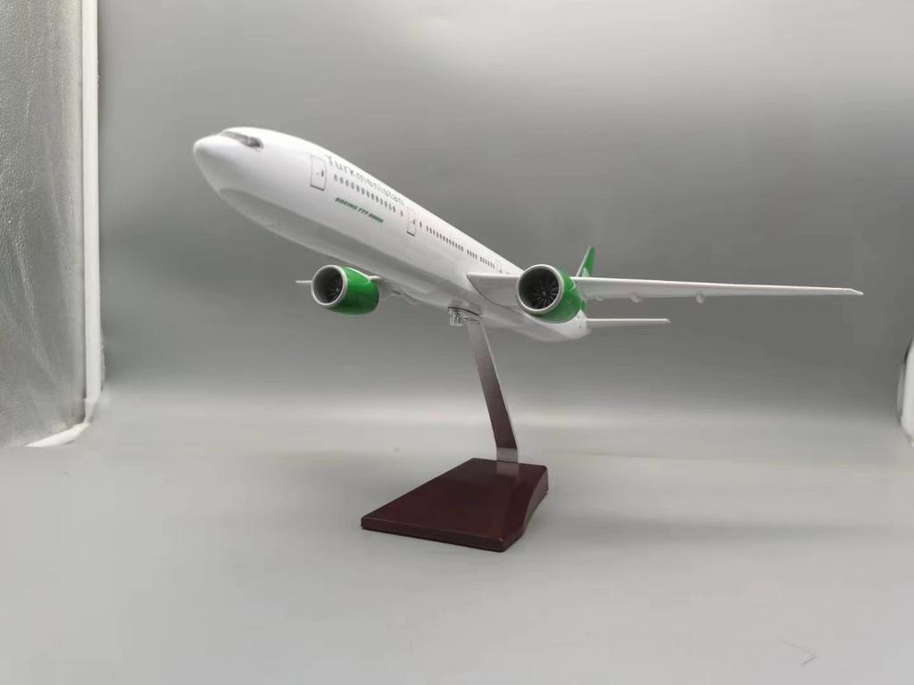 B777 1:157 Scale 47cm Large 777 Aircraft Model B777-300 Turkmenistan Die-cast Aircraft with LED Lights House Accessories