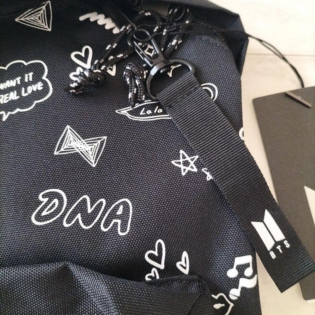 [USED] BTS Official DNA Backpack
