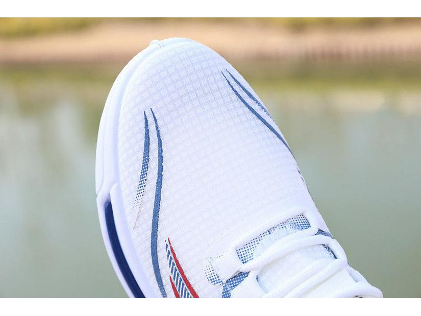 Lightweight Non-Slip Men's Summer Running Shoes – Breathable Mesh and Wear-Resistant