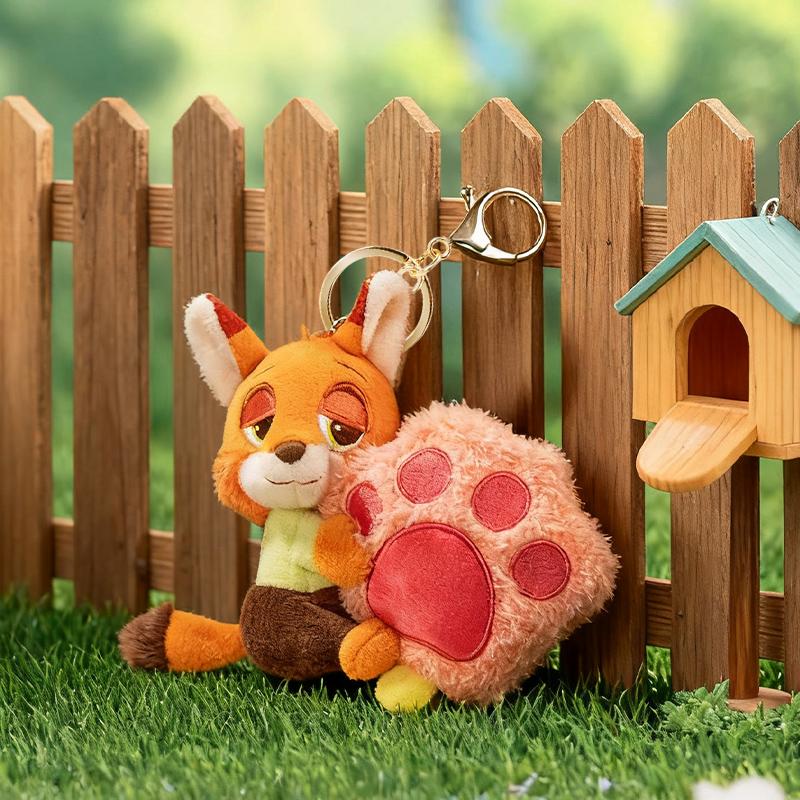 Disney Zootopia Judy Nick Plush Keychain Soft Carrot Claw Plush Animal Keychain Cartoon Fox Rabbit Bag Pendant Children's Fan Gift