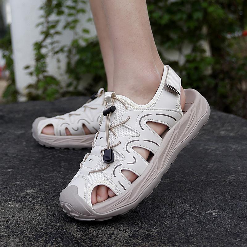 2025 Summer  men's comfortable soft soled sandals outdoor new men's breathable hollow out anti slip beach shoes