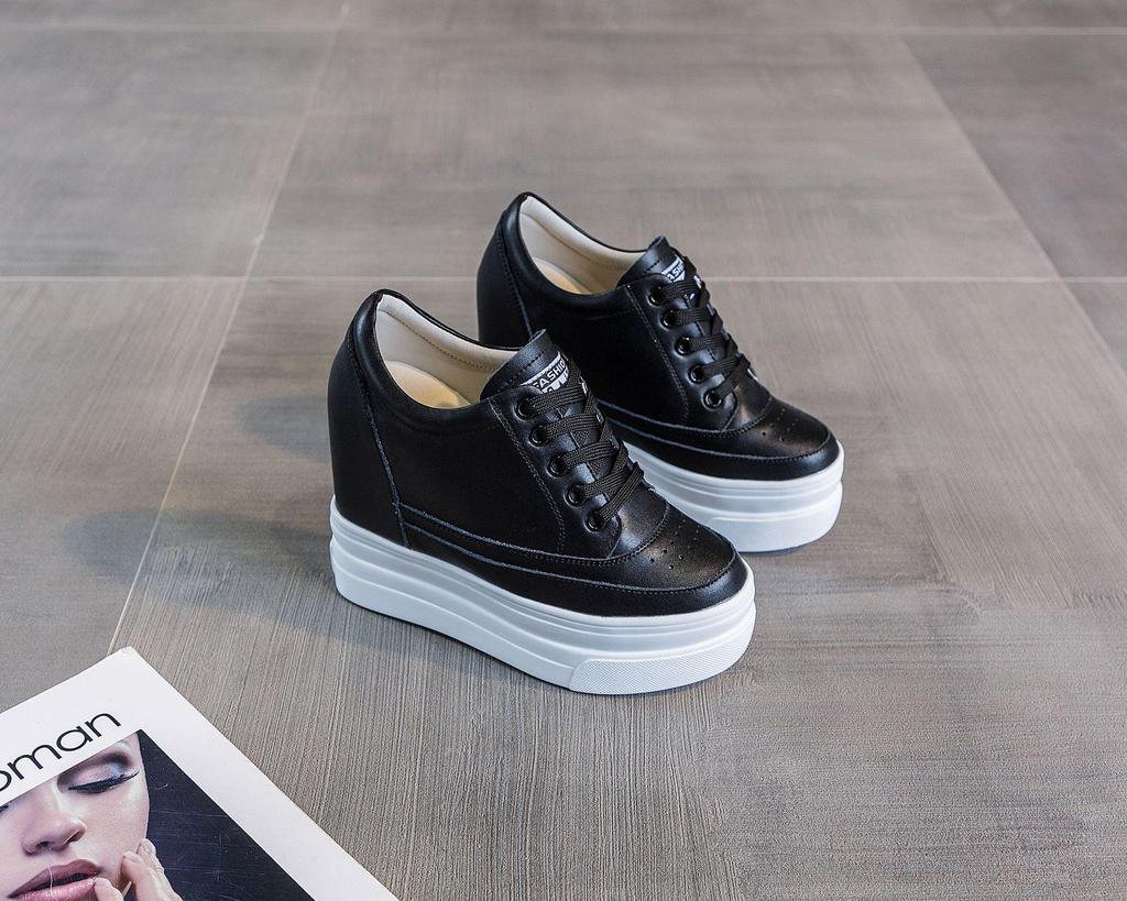 2025 Spring/Autumn Breathable Women's 11cm Height-Increasing Hollow Leather Thick-Soled Casual Black Shoes