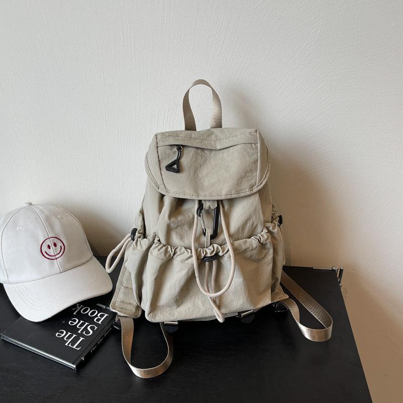 Niche Korean drawstring backpack women's 2025 new leisure student travel small backpack lightweight outdoor mountaineering bag