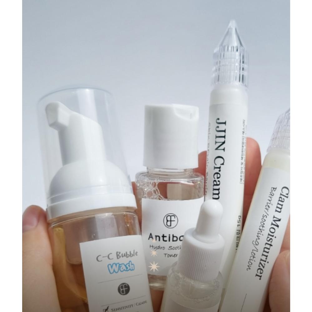 Zestaw podróżny Black Perskin Sensitive Skin Skin Basic Cosmetics 5-częściowy, 1 zestaw