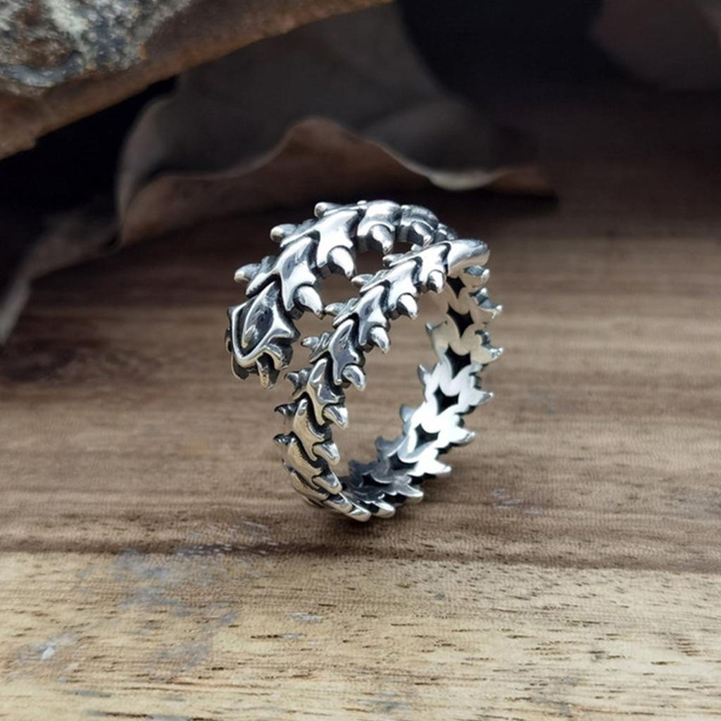 Retro Gothic Fish Bone Ring Creative Spine Ring Party Jewelry for Friends Te