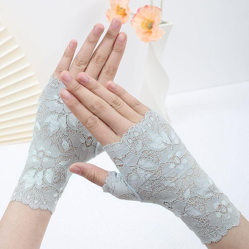 Half Finger Sun Protection Gloves Women Open Finger Driving Versatile Summer Thin Lace Elegant Sexy Breathable Scar Covering Half