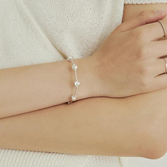 Satin Metal Ball Bracelet - Silver