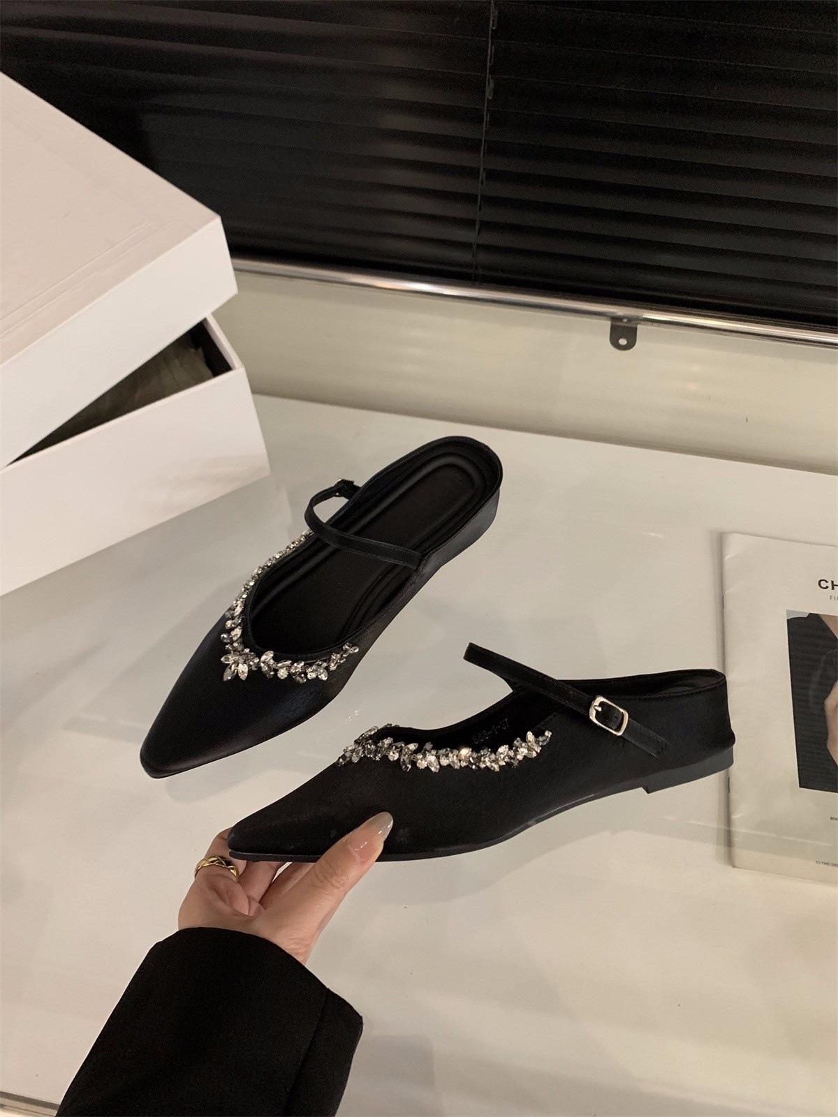 

Inner height increased silver rhinestone bag head half slippers women s shoes outer wear 2025 spring and summer temperament French Mary Jane s 35