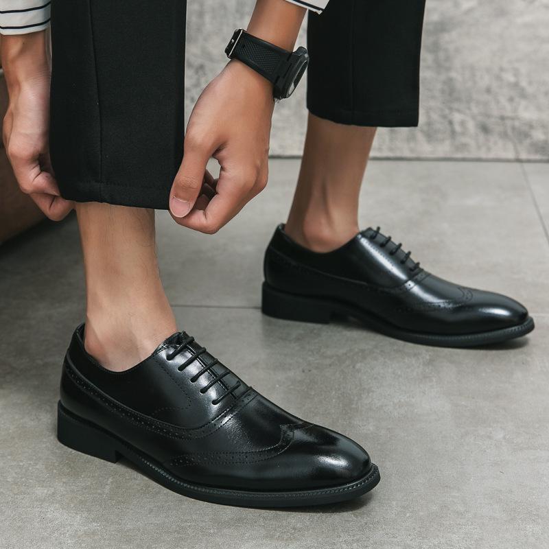 Spring and Autumn British Business Round Head Leather Shoes Men's Carved Brock Dress Derby Shoes Office Wedding Shoes