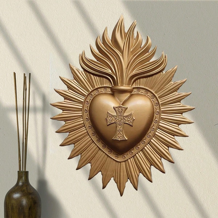 Gothic Sacred Heart Wall Hanging Religious Home Resin Statue Decorative Pendant, Suitable for Churches, Christmas, Weddings