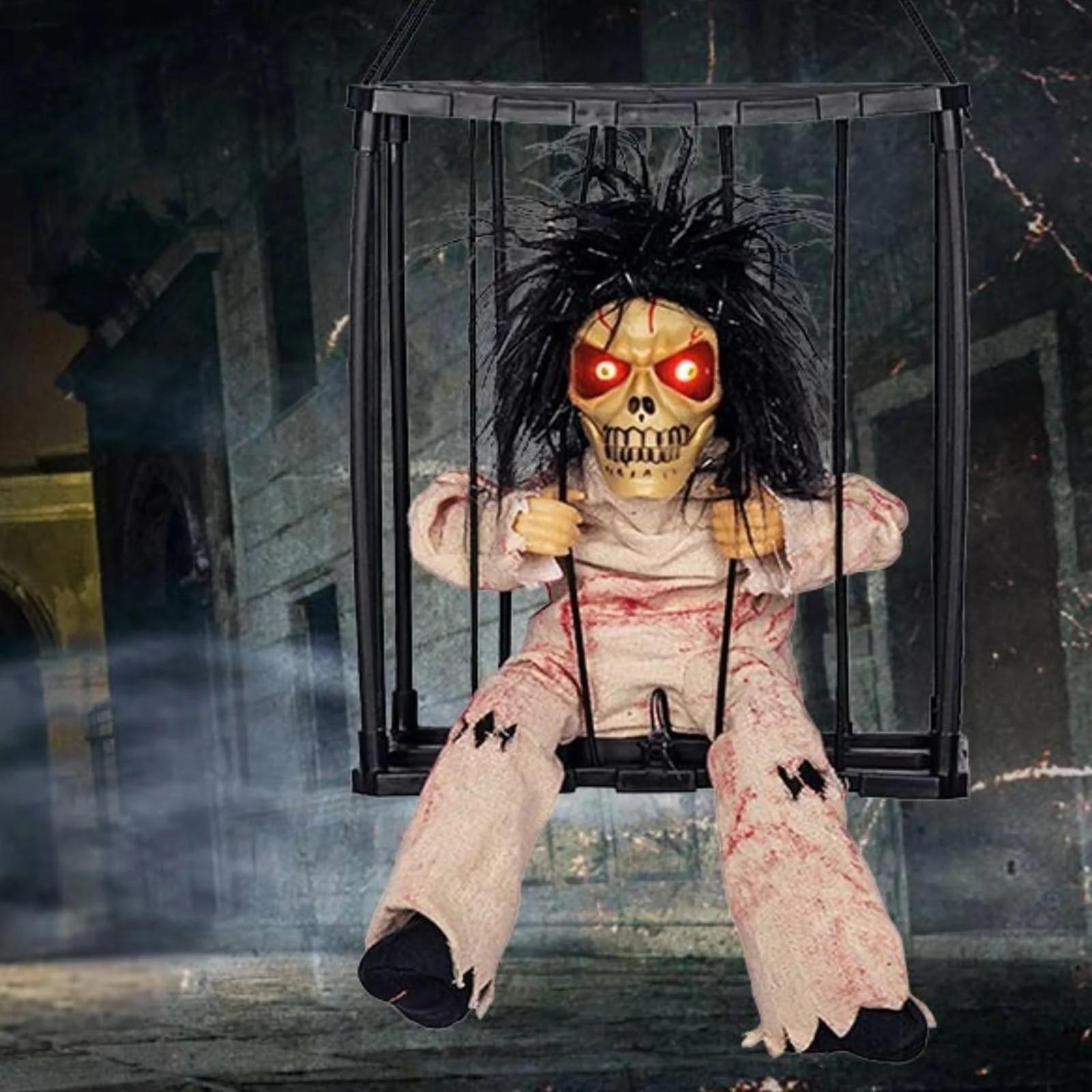 

Хэллоуин Ужас Украшение: Электрическое свечение и звук для висящих призраков в тюрьме, страшные тюремные клетки, висящие призраки-скелеты One Size белый