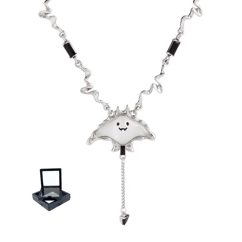 Sweet Devil Fish Necklace With Alloy Pendant For Women And Men Gift