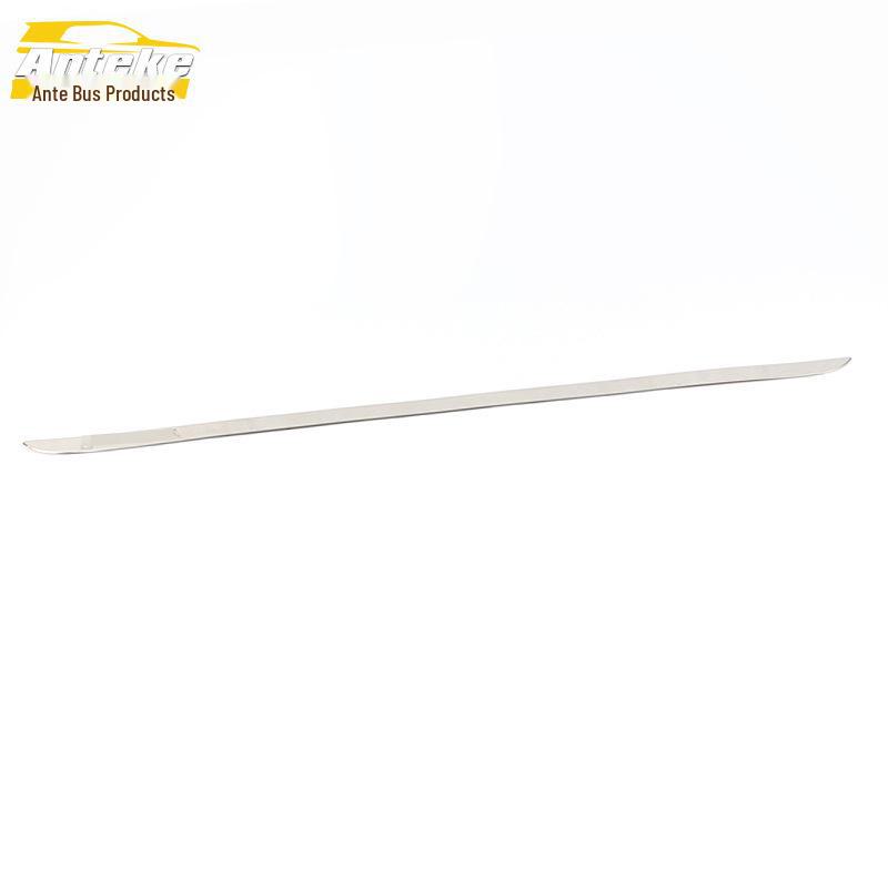 

Отделка задней двери Arrizo 5 и защитная накладка на задний бампер