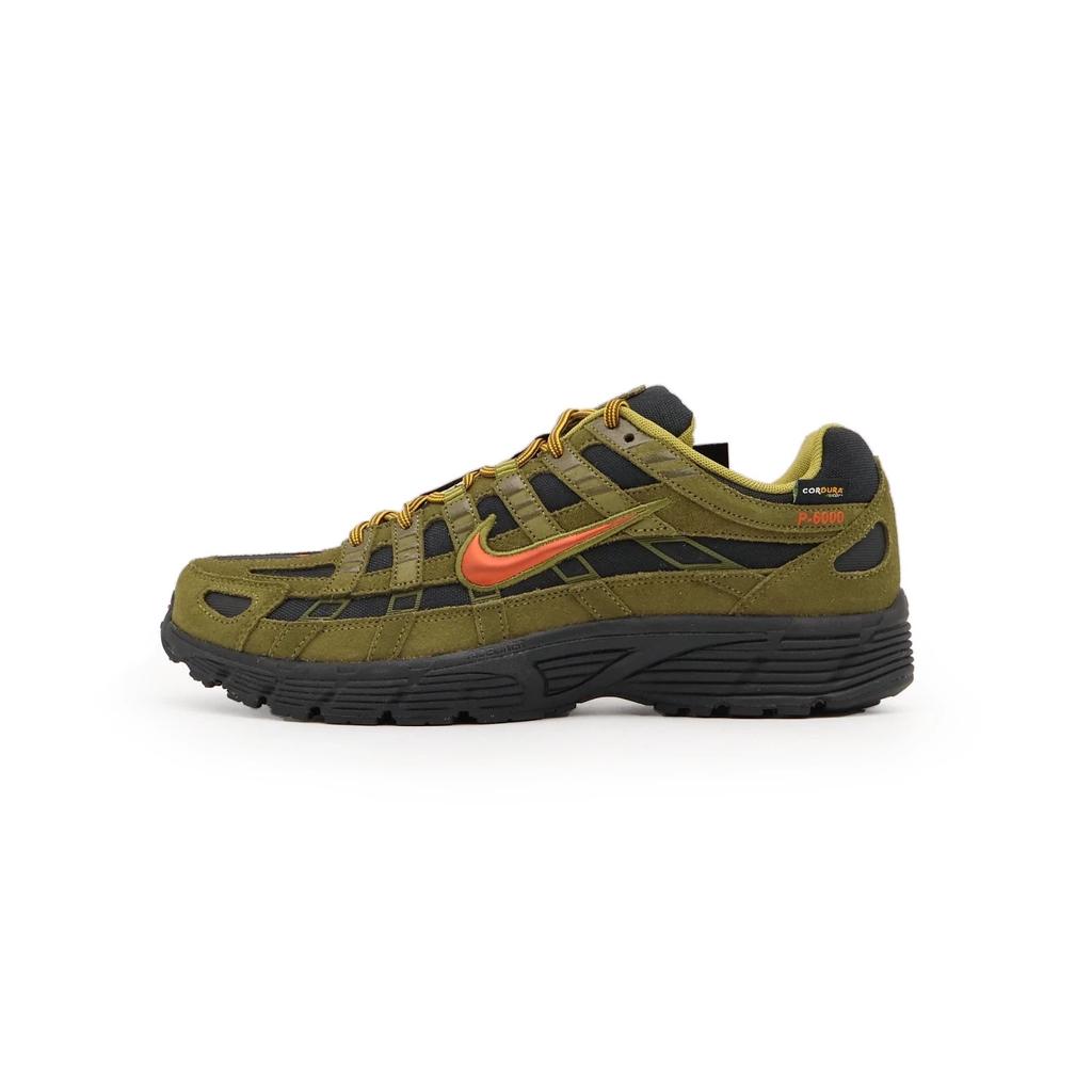 IH0946-300 Nike P-6000 Premium Cordura Oliva Flak Nero Muschio Quantico (Uomini)