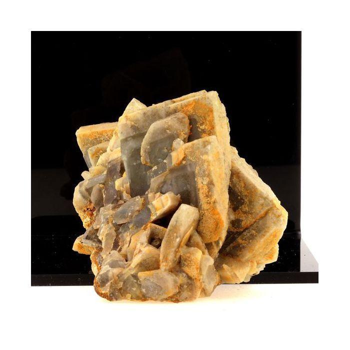 Pierres et Minéraux. Baryte. 1817.0 ct. Saint-Georges-les-Bains, Ardèche, France.