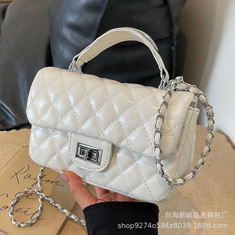 French niche fashion diamond chain, small fragrant style fashion portable small bag women's 2025 new temperament messenger bag