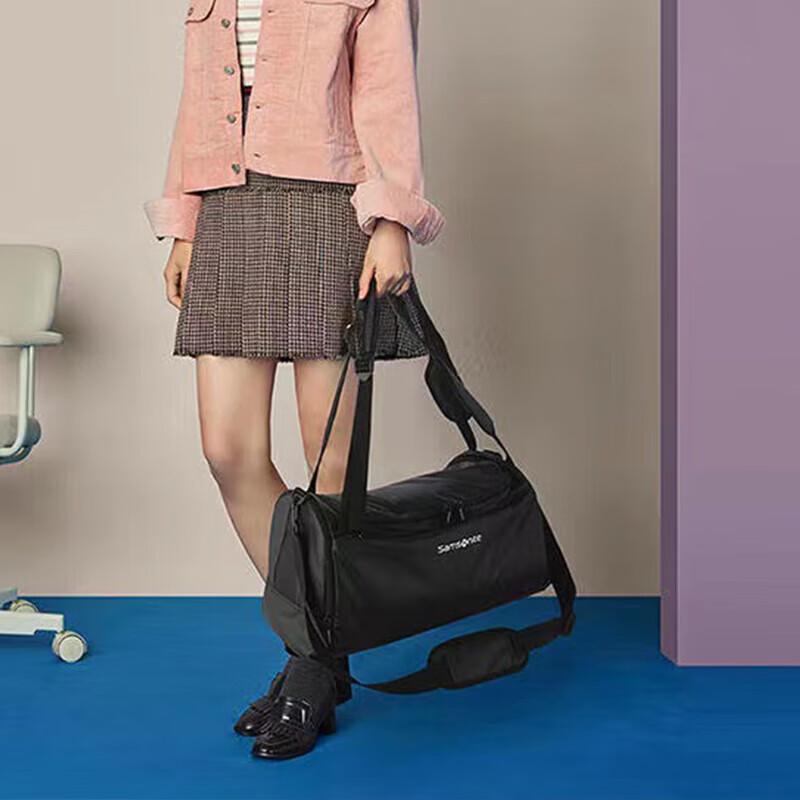 Samsonite Lightweight Foldable Travel Bag