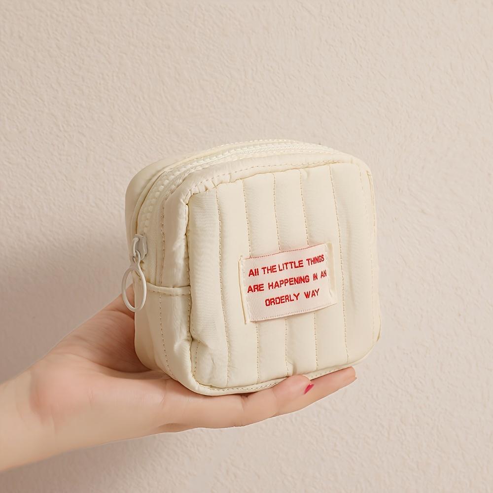 Sanitary Pad Storage Bag Samll Period Pouch for Purse Cute Menstrual Period Bag Tampon Pad Holder for Purse, Lipstick Bag