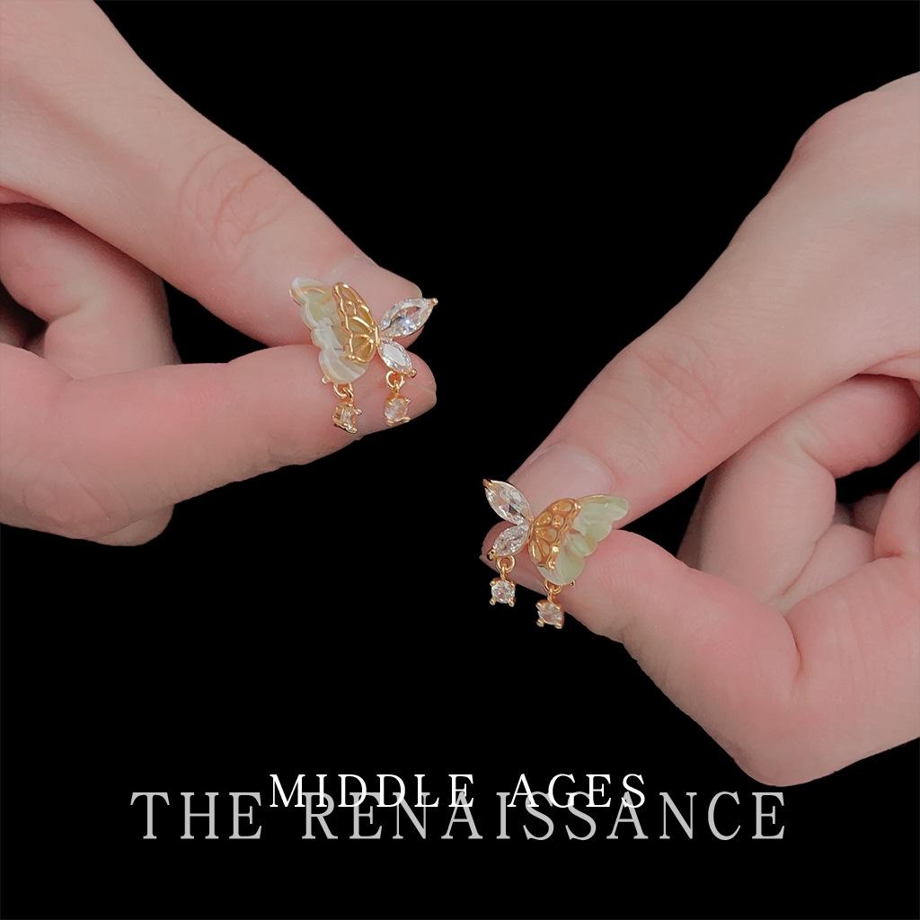 Wind zircon double butterfly earrings green smudge stud earrings gentle ear jewelry