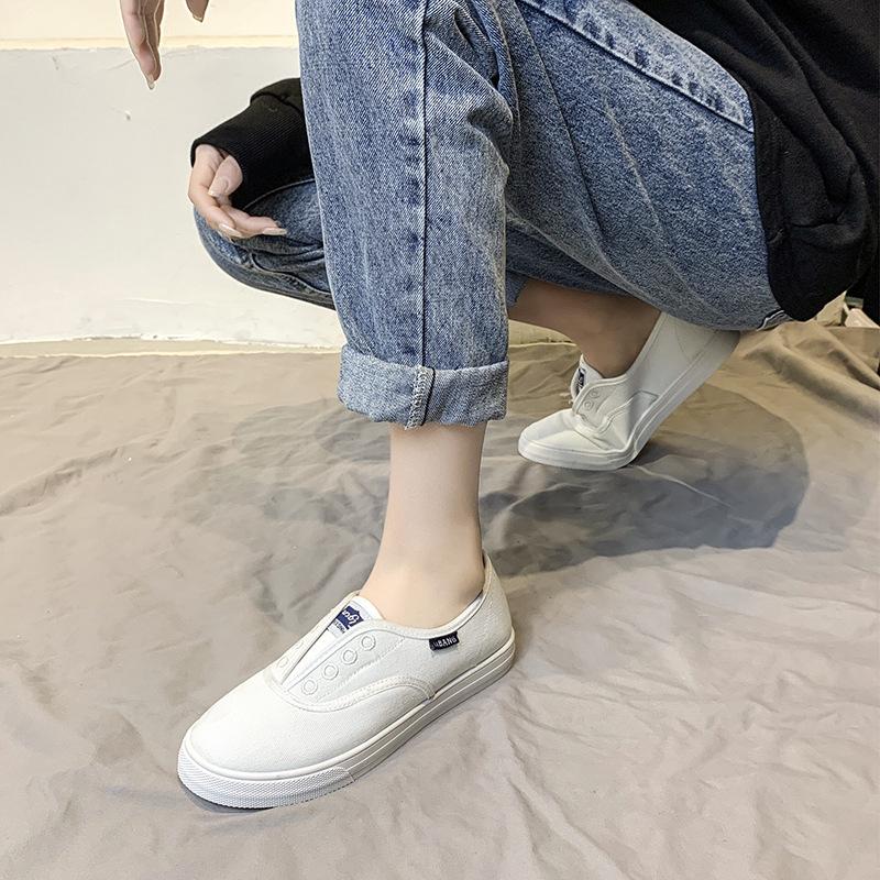 Weiße Schuhe für Damen, neue Frühlings- und Sommer-Lazy-Canvas-Schuhe, Slip-on-Schuhe für Damen, trendige Ins-All-Matching-Nische