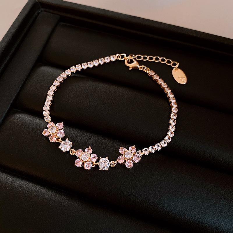 Elegante Geometrische Zirkonia Armband voor Damesmode - Veelzijdig, Trendy Bangle Sieraden