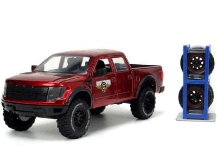 Jada TOYS Jada Toys Just Trucks Scale Ford SVT with tire rack 124 "2011 F-150 Raptor" [Item]
