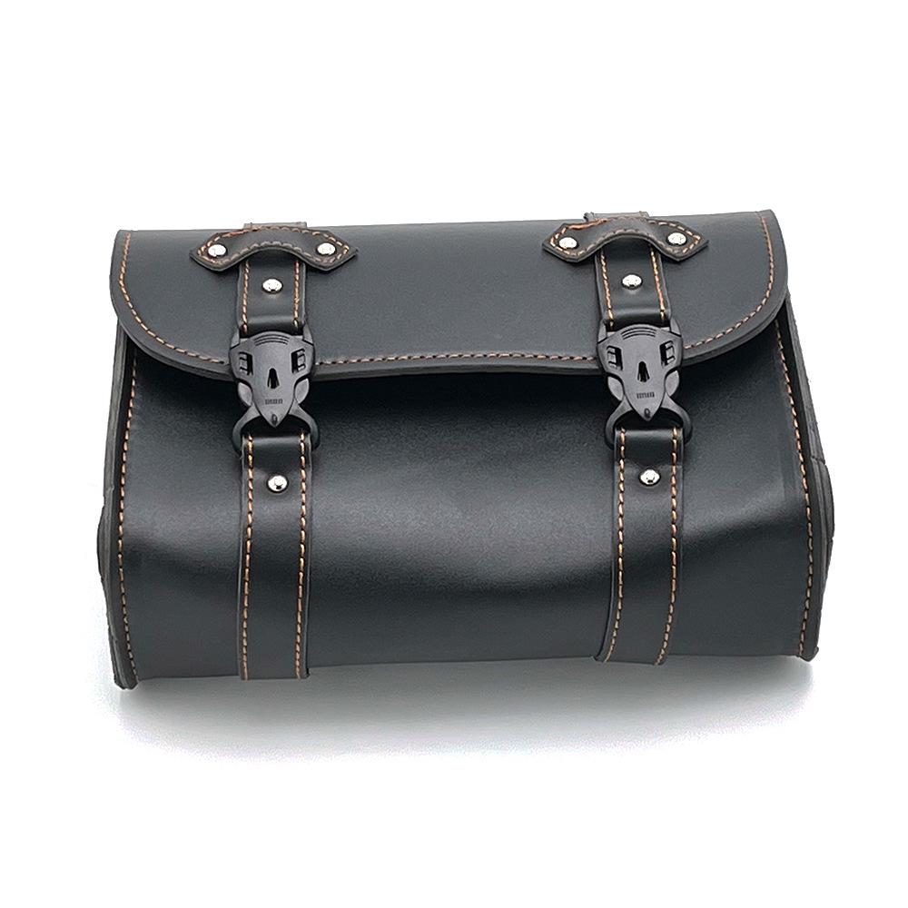 Harley Prince Dyna Fat Boy XL8831200N Motorrad mit modifizierten Satteltaschen, Seitentaschen, Vordertasche und Hecktasche