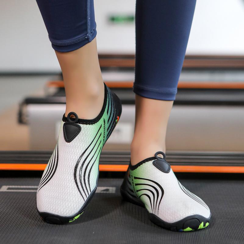 Women’s and Men’s Water Shoes Breathable Quick-Dry Non-slip Aqua Shoes Barefoot Comfortable Sport Shoes for Beach Pool Lake Hiking Kayaking Surfing