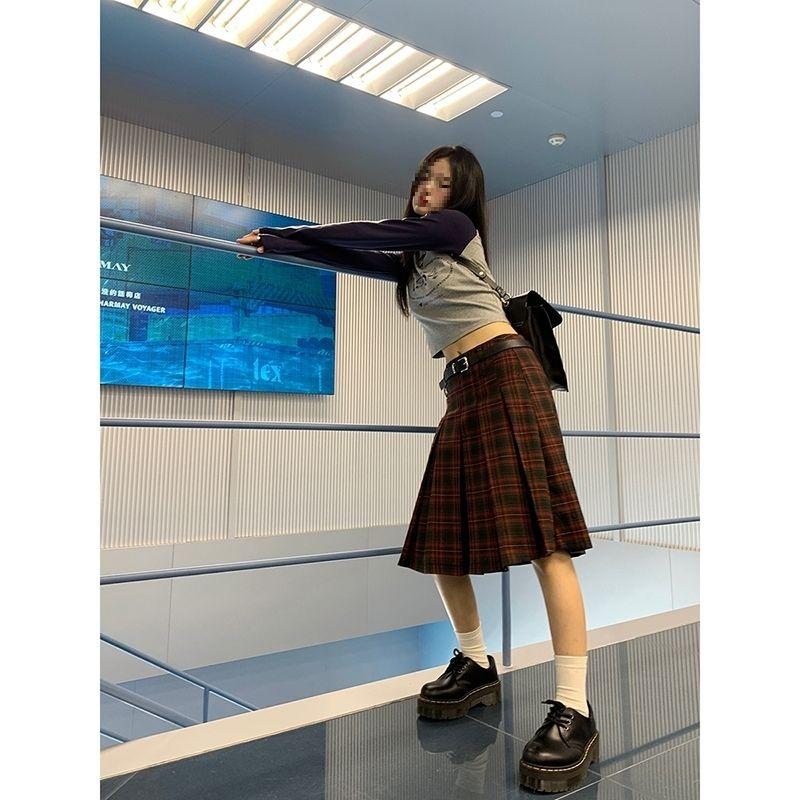 A-line Plaid High-Waisted Women's Woolen Skirt: 2025 Autumn/Winter Design Niche with Pleats